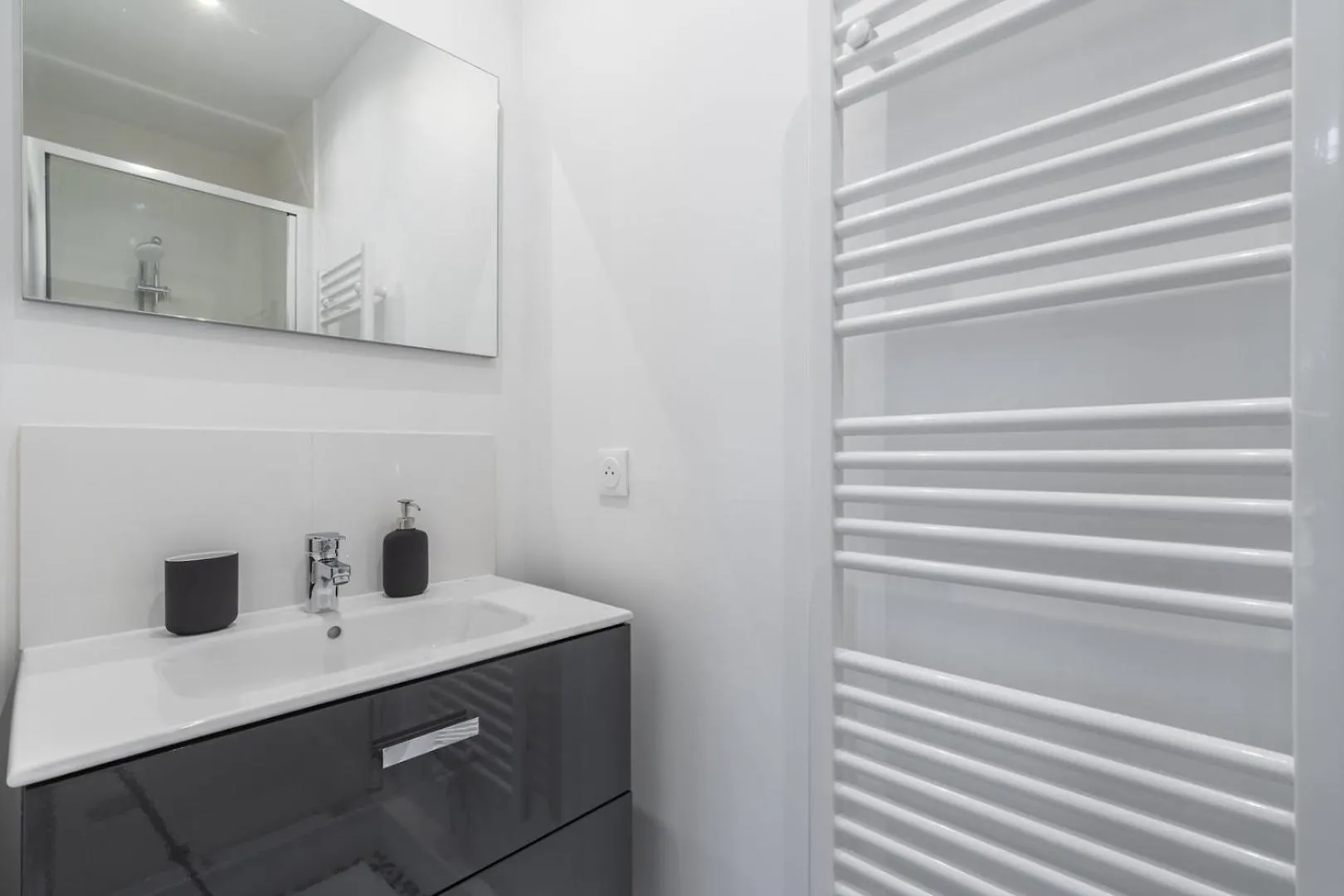 شقة Lille Centre Comfortable, Equipped Apartment!