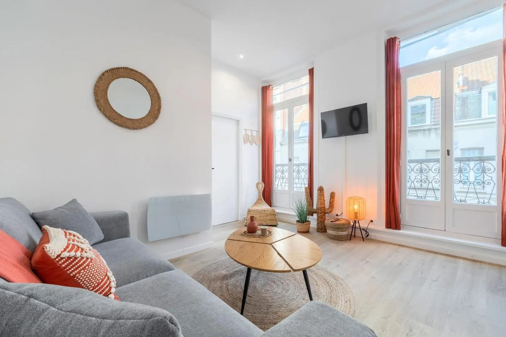 Lille Centre Comfortable, Equipped Apartment! 0*,